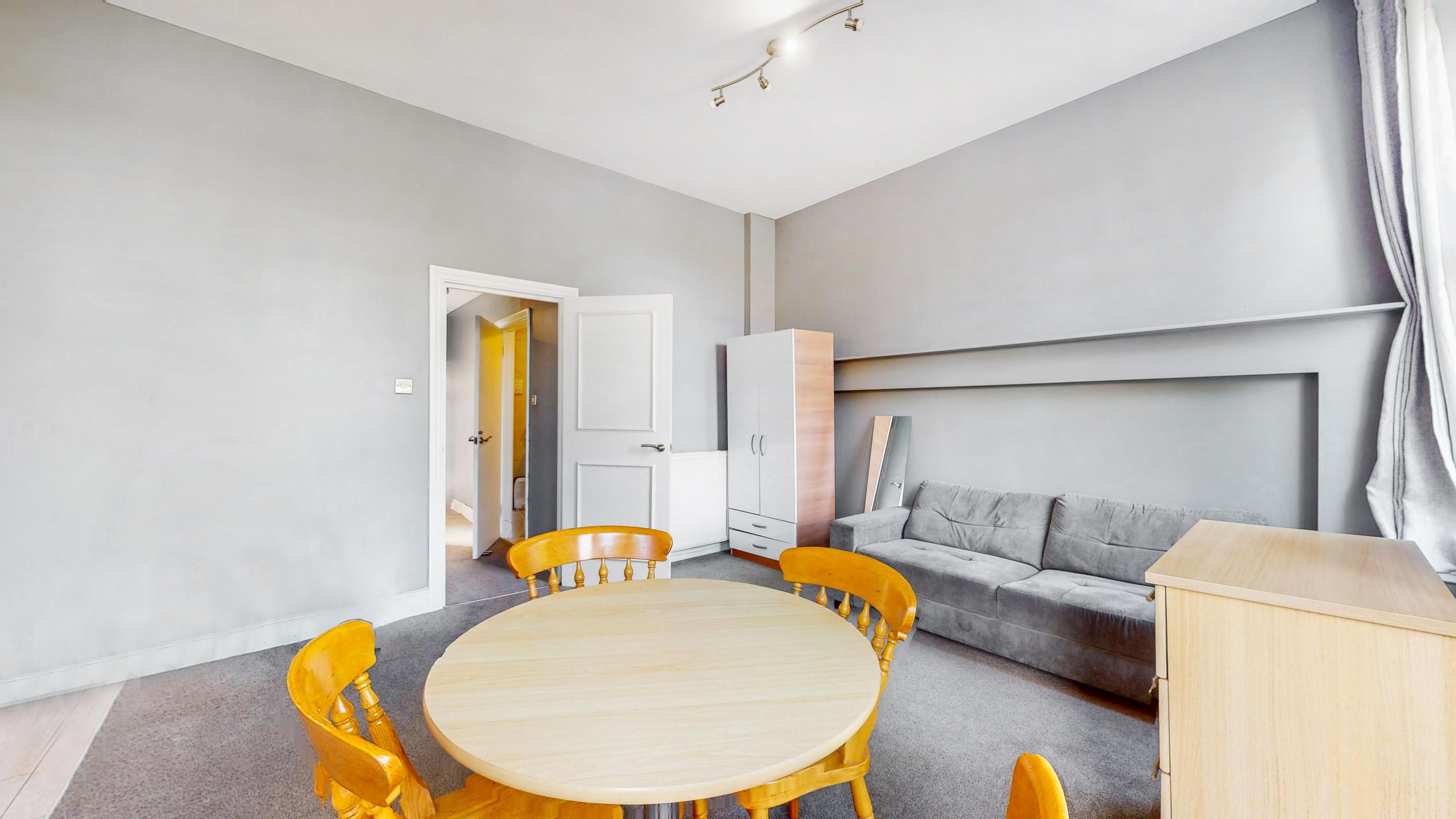 Modern Sharers Apartment Harvist Road, Queens Park NW6